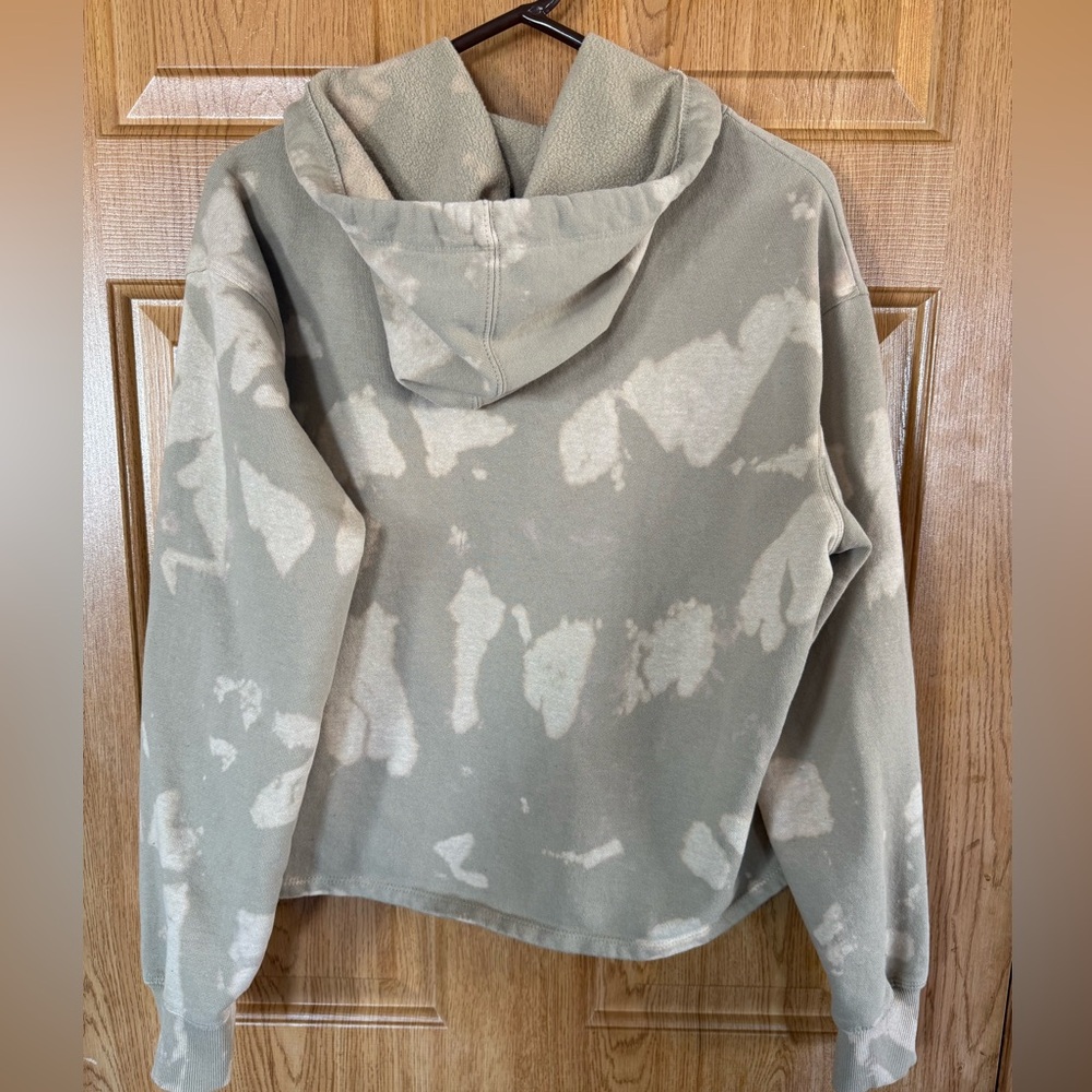 Woman’s champion hoodie sweatshirt size large - Picture 2 of 3